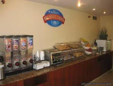 Baymont By Wyndham Hotel Peoria